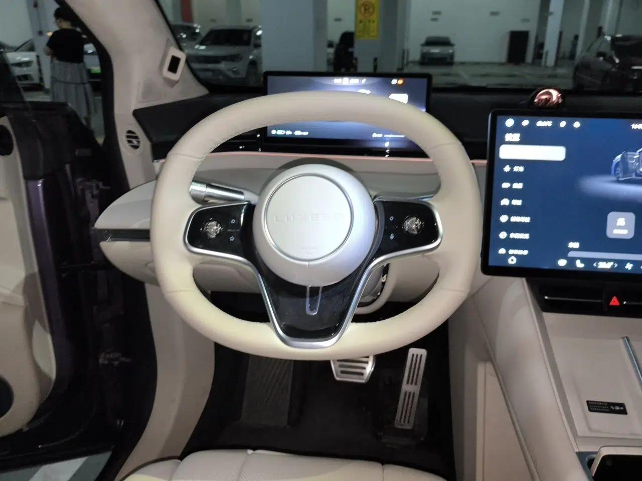 Hima Luxeed R7 2024 All-Electric 802 km Max — миниатюра 10