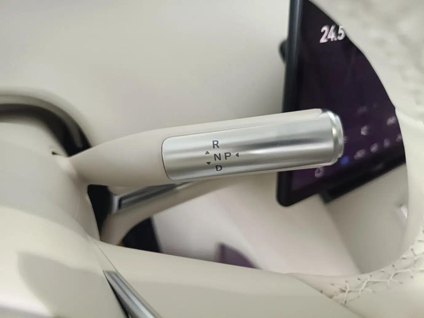 Hima Luxeed R7 2025 Extended-Range 331km Ultra — миниатюра 21