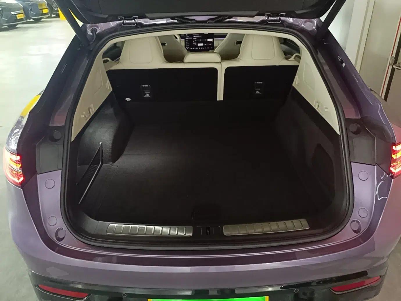 Hima Luxeed R7 2025 Extended-Range 331km Ultra — миниатюра 27