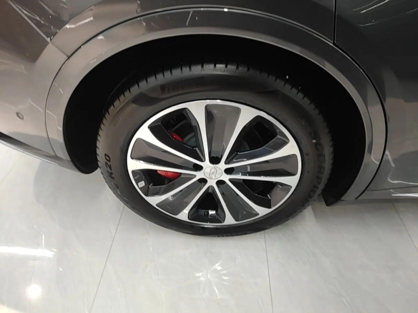 Hima Luxeed R7 2026 Model Range-Extending Ultra — миниатюра 11