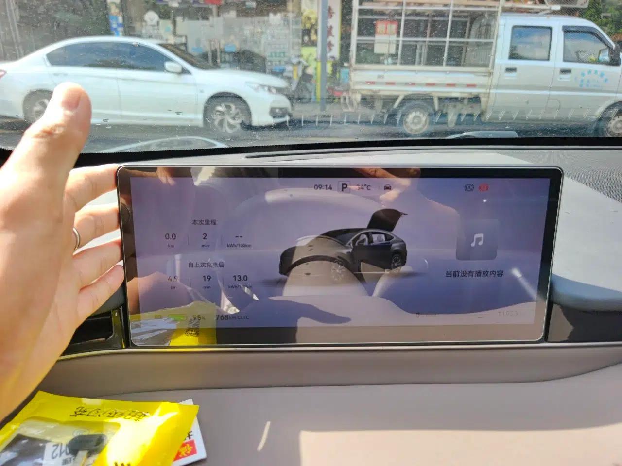 Hima Luxeed R7 2024 All-Electric 802 km Max — миниатюра 11