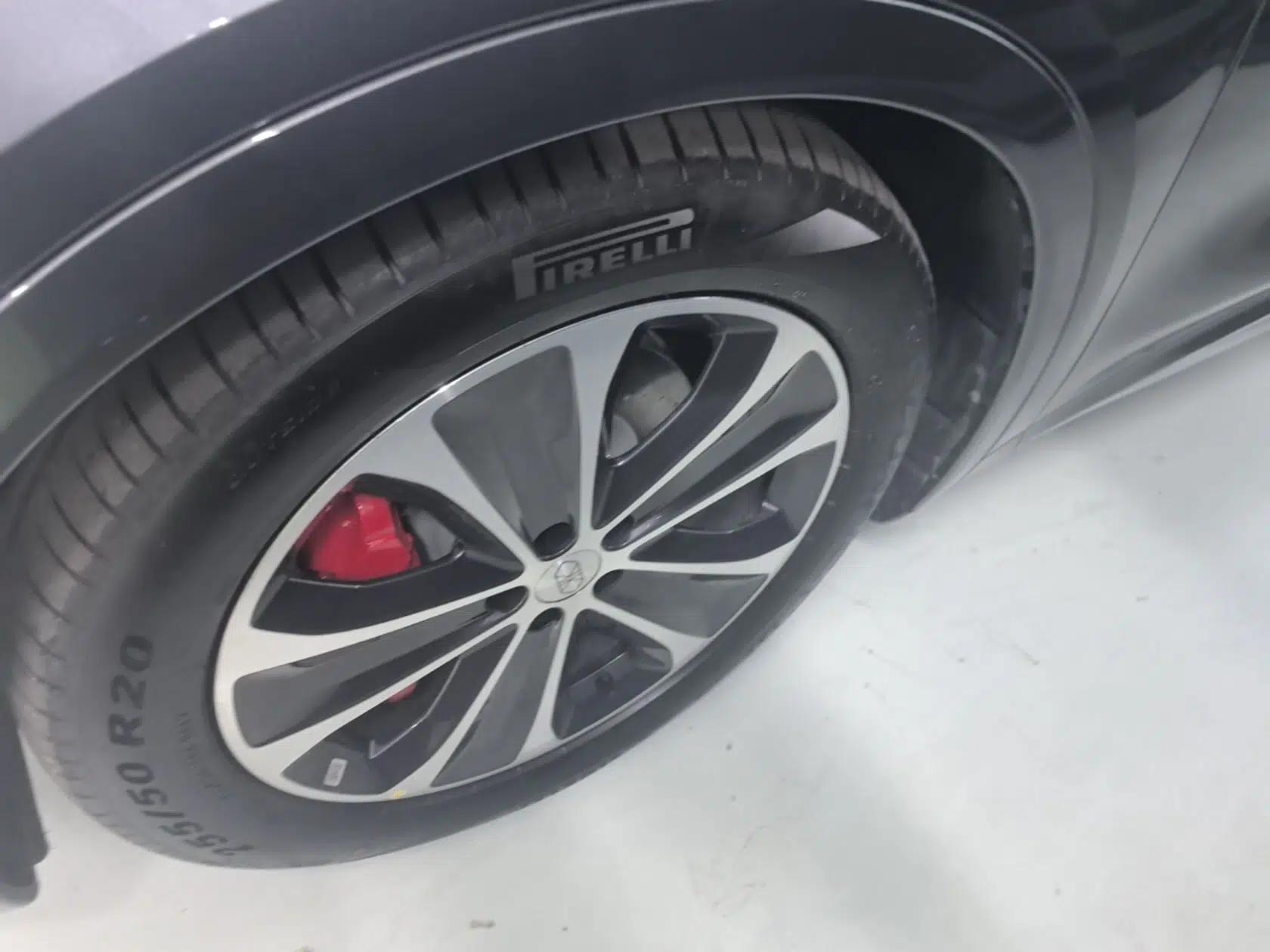 Hima Luxeed R7 2026 Model Range-Extending Ultra — миниатюра 10