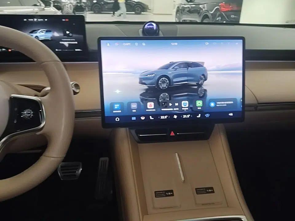 Hima Luxeed R7 2025 Range-Extended Version 251 km Max — миниатюра 21