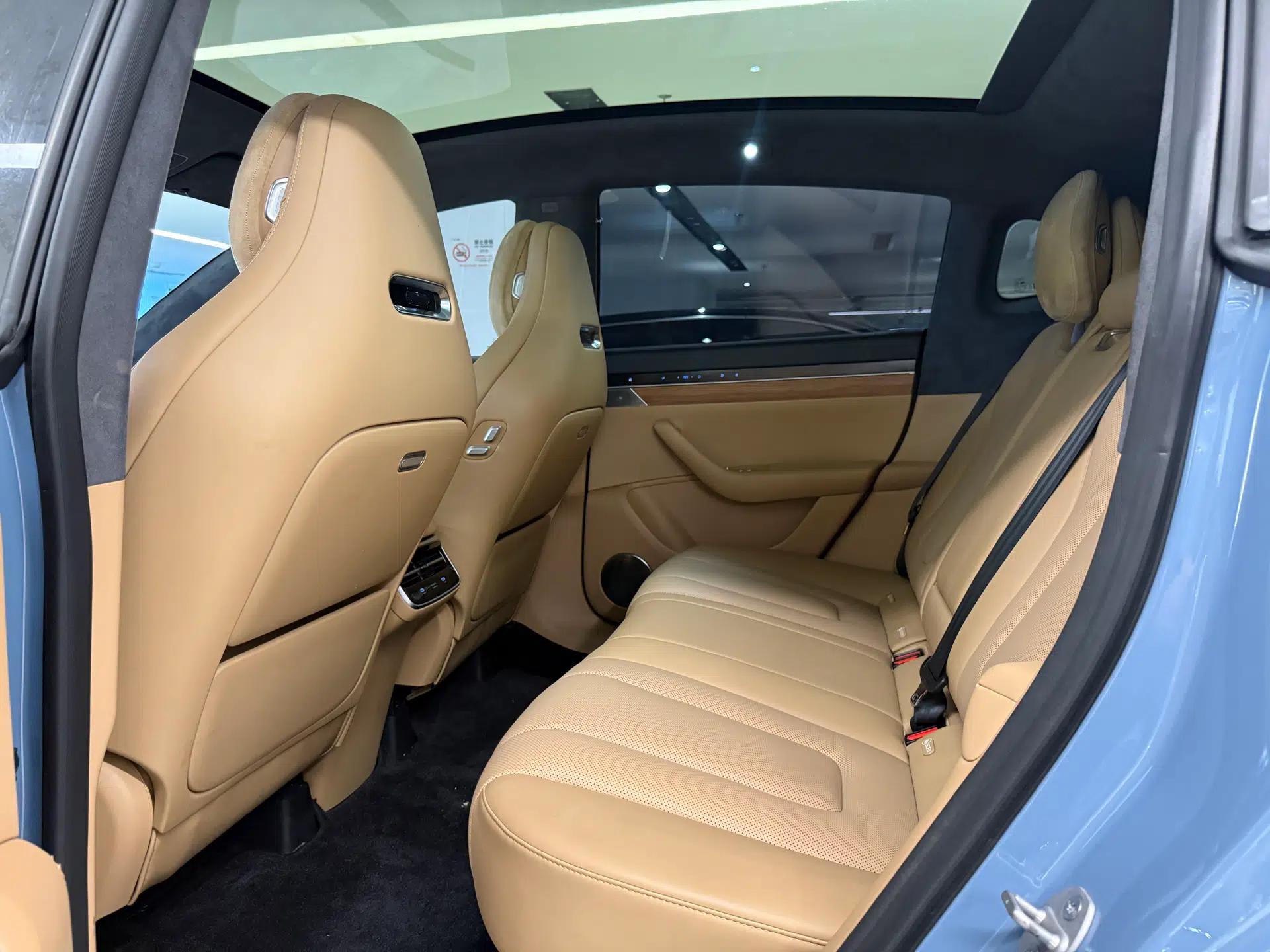 Hima Luxeed R7 2025 Range-Extended Version 251 km Max — миниатюра 36