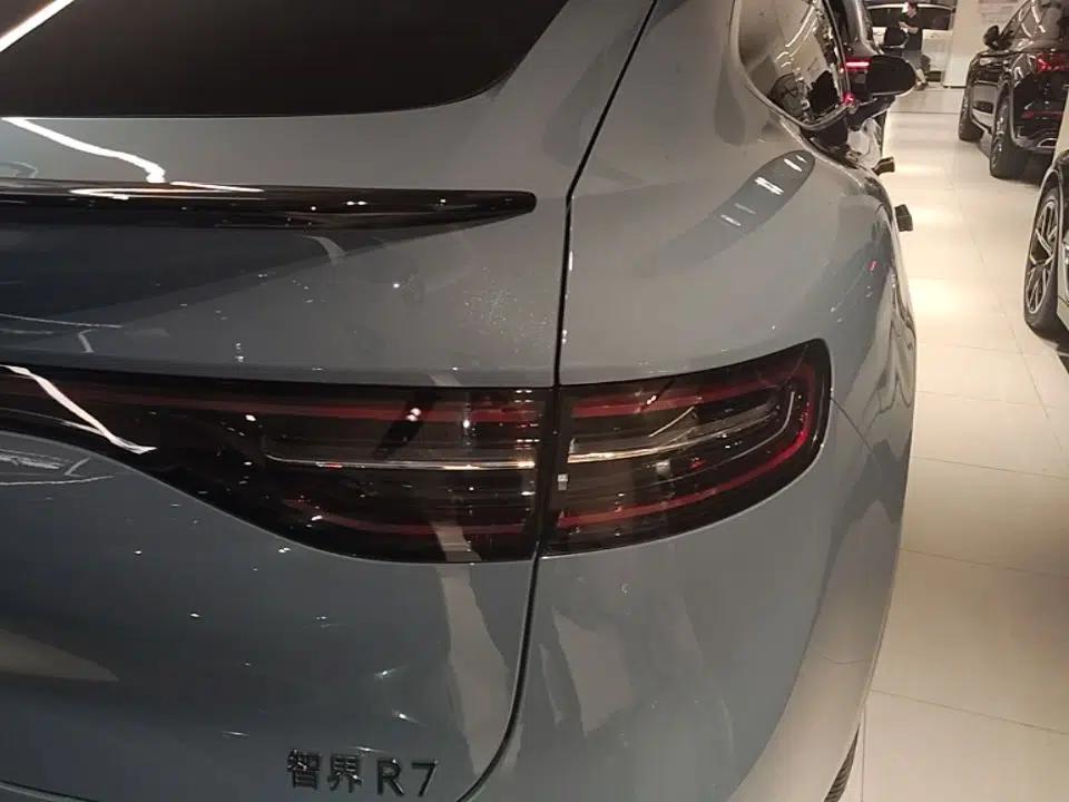 Hima Luxeed R7 2025 Range-Extended Version 251 km Max — миниатюра 9