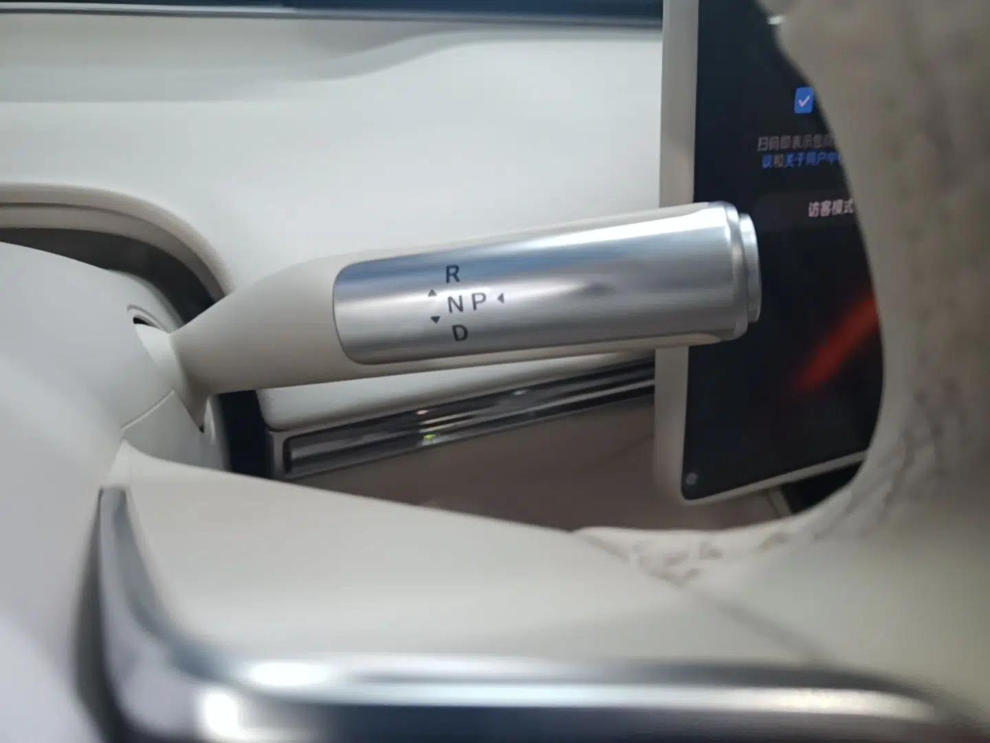 Hima Luxeed R7 2024 All-Electric 802 km Max — миниатюра 16