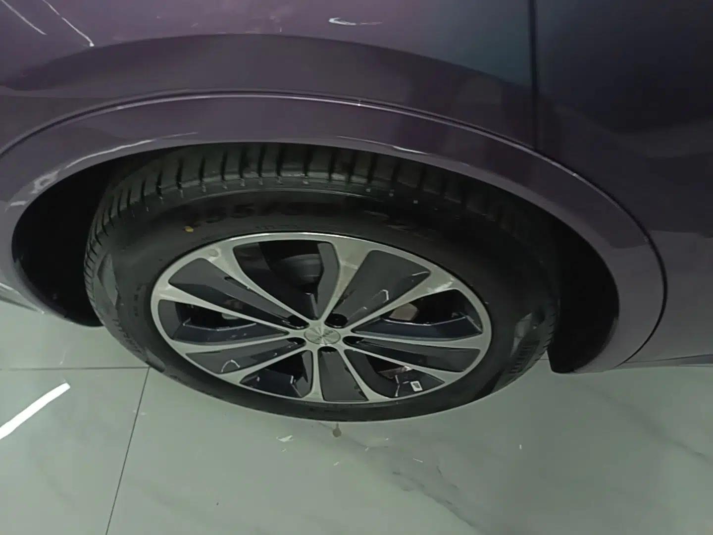 Hima Luxeed R7 2025 Range-Extended Version 251 km Max — миниатюра 11