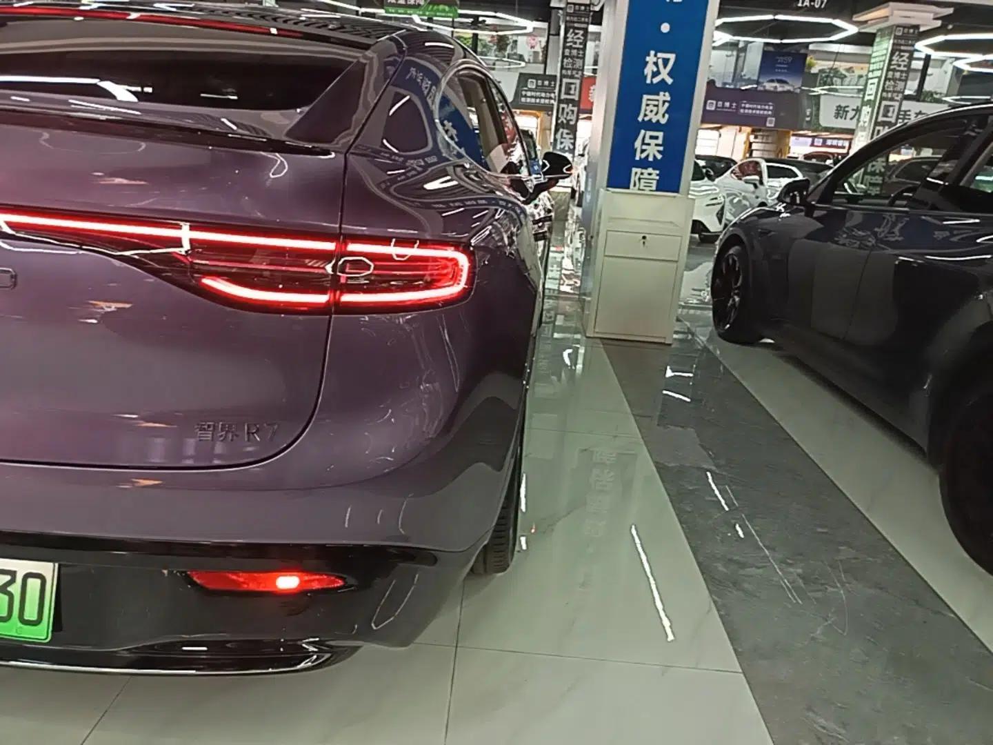 Hima Luxeed R7 2025 Range-Extended Version 251 km Max — миниатюра 14