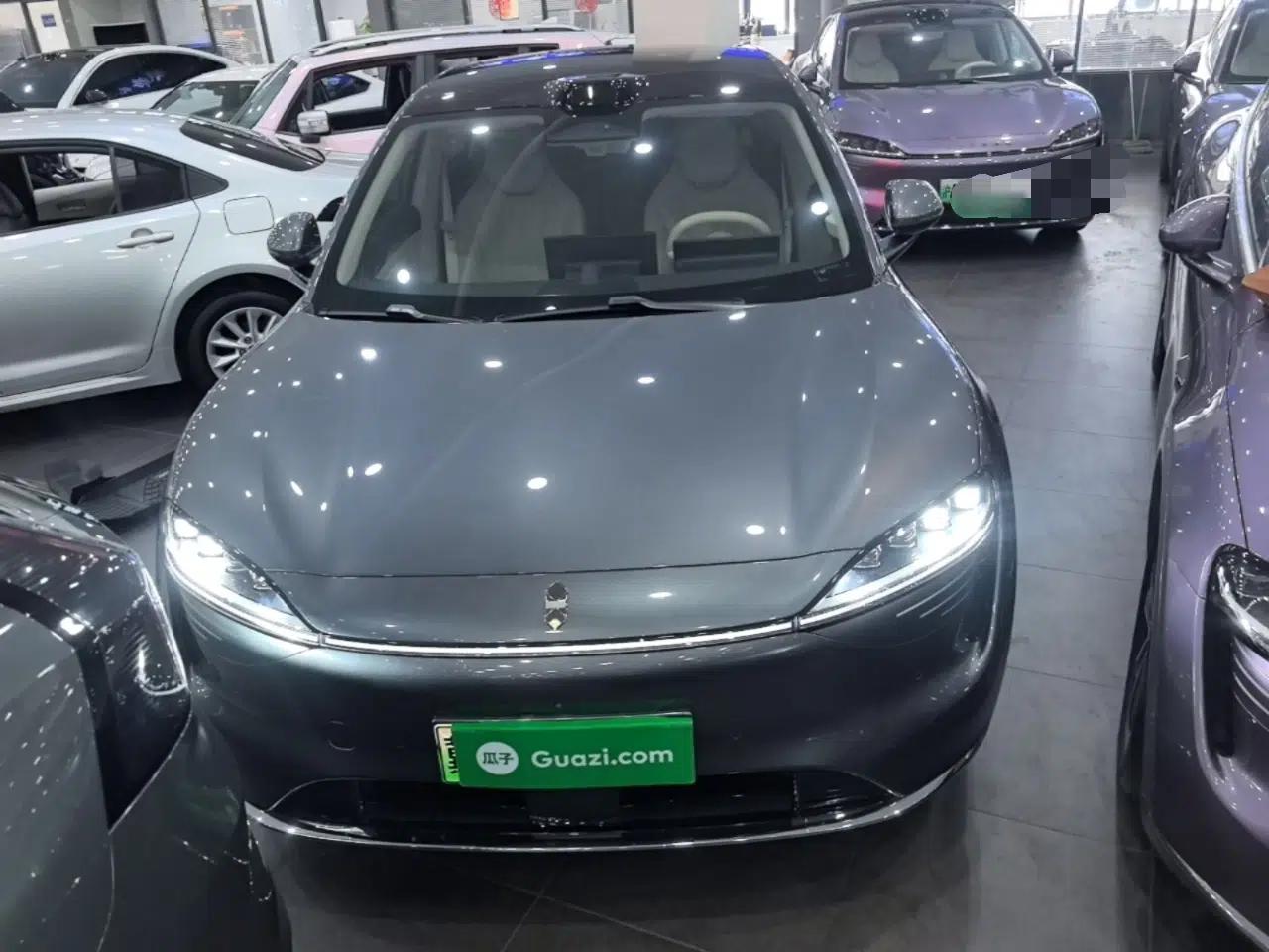Hima Luxeed R7 2024 All-Electric 802 km Max — миниатюра 2