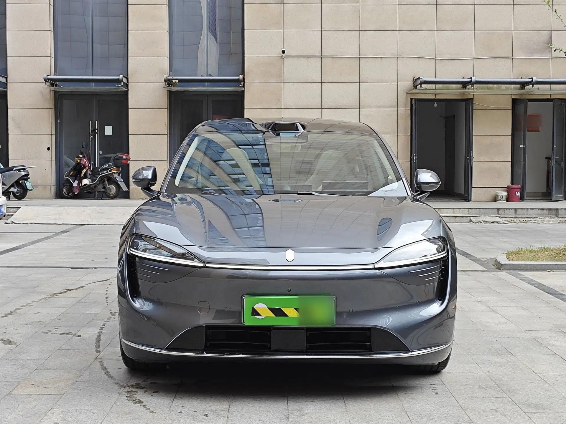 Hima Luxeed R7 2024 All-Electric 802 km Max — миниатюра 12