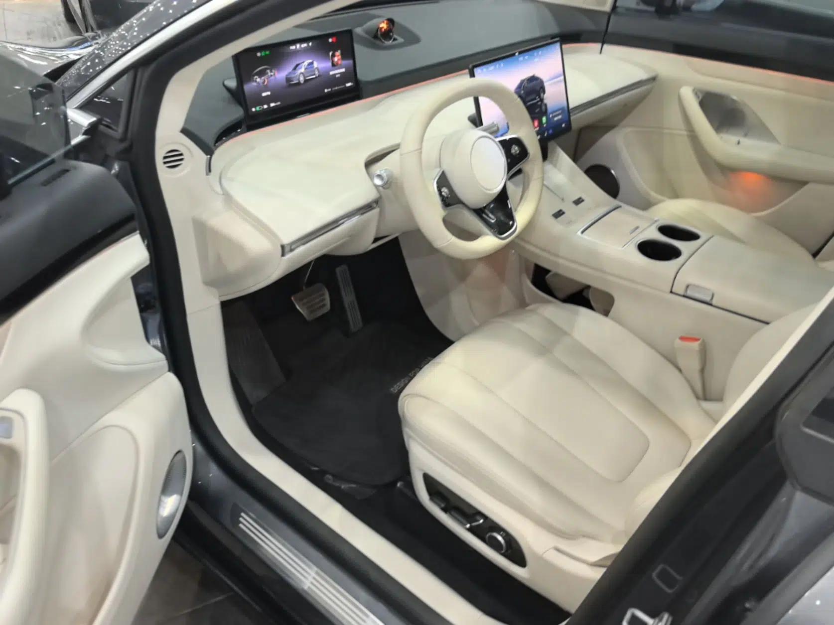 Hima Luxeed R7 2024 All-Electric 802 km Max — миниатюра 28