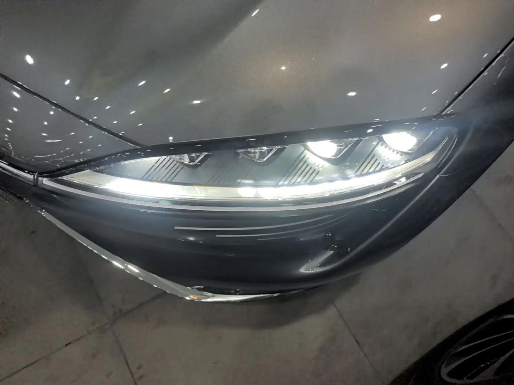 Hima Luxeed R7 2024 All-Electric 802 km Max — миниатюра 8