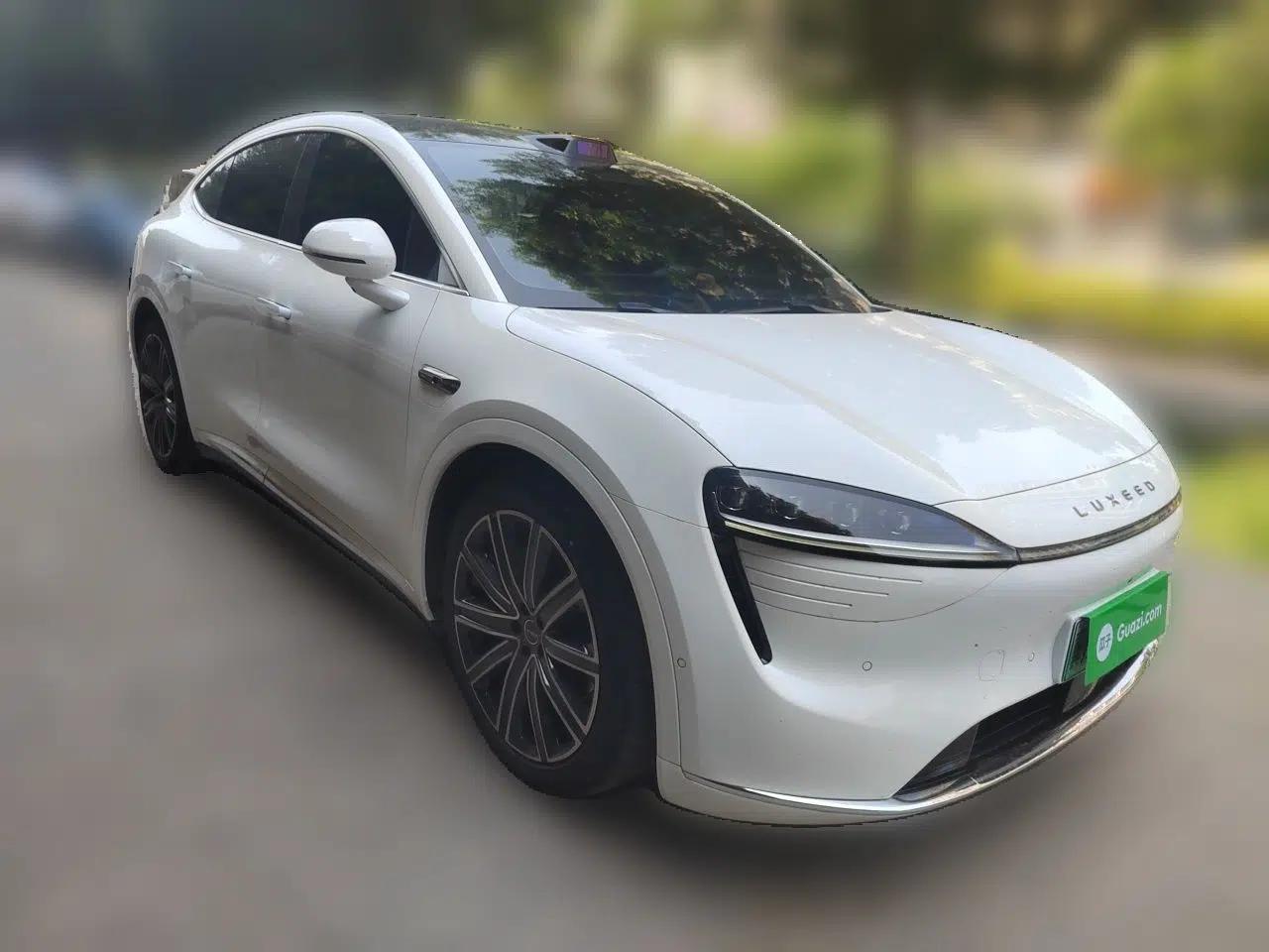 Hima Luxeed R7 2024 All-Electric 667 km Max — миниатюра 3