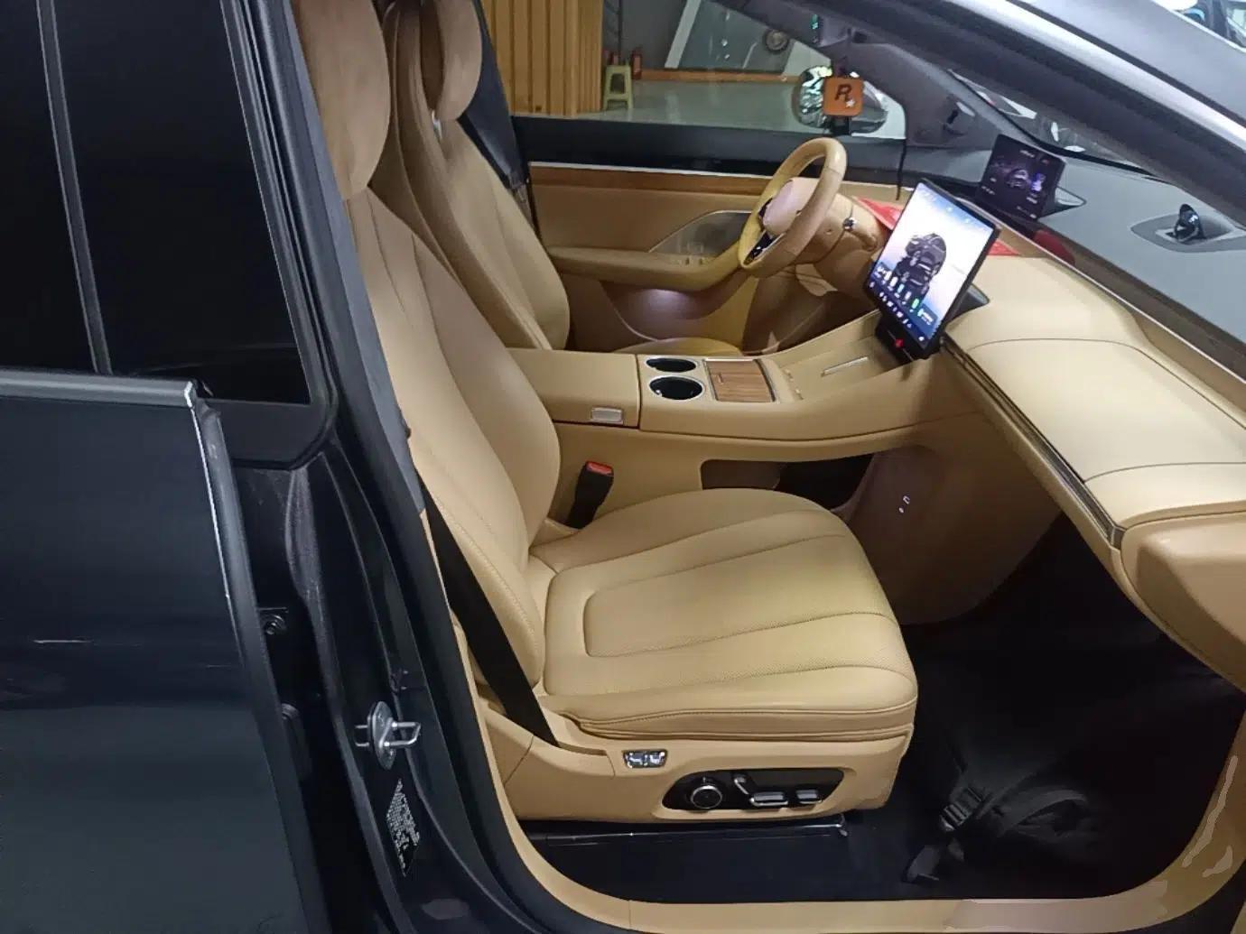 Hima Luxeed R7 2024 All-Electric 802 km Max — миниатюра 24