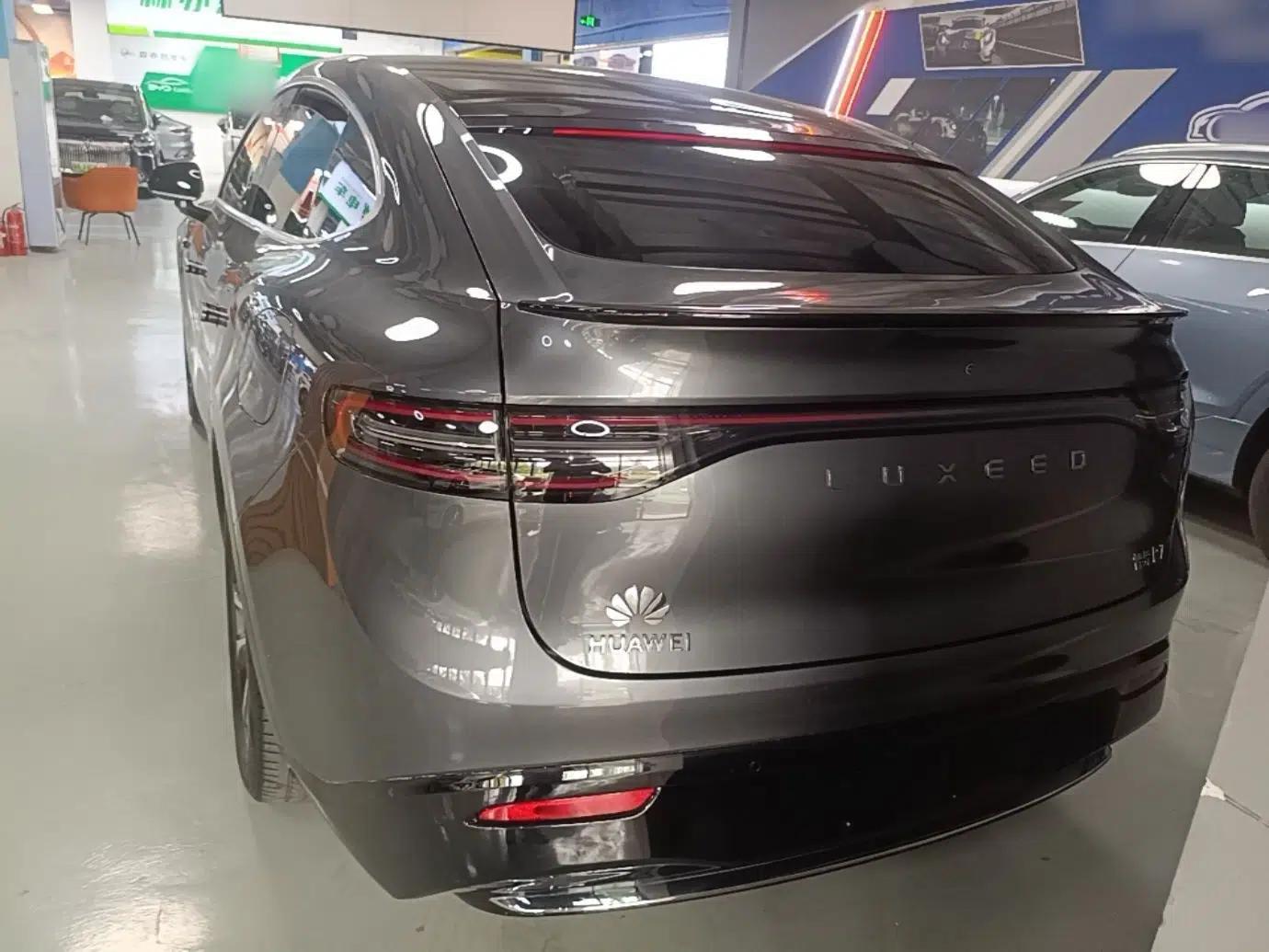 Hima Luxeed R7 2024 All-Electric 802 km Max — миниатюра 5