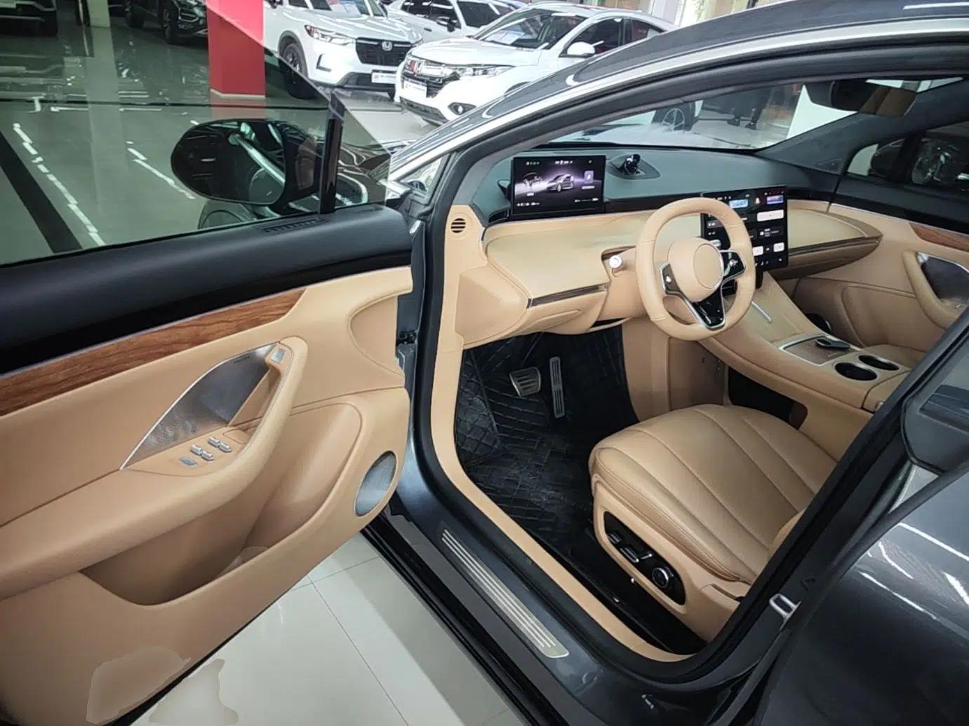 Hima Luxeed R7 2024 All-Electric 802 km Max — миниатюра 18