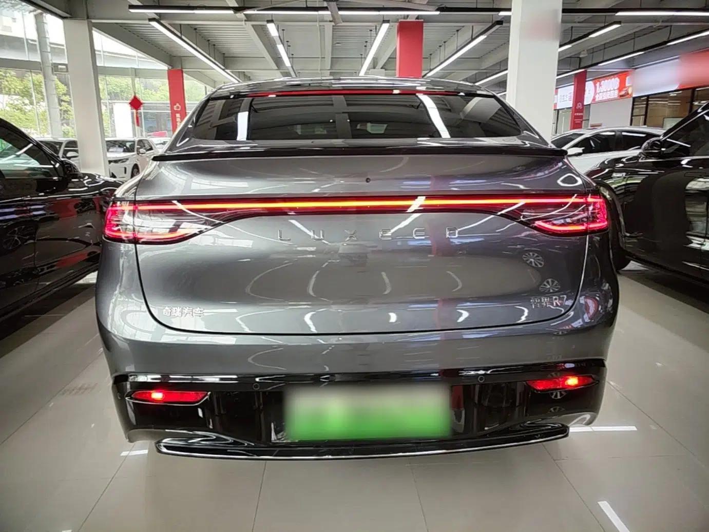 Hima Luxeed R7 2024 All-Electric 802 km Max — миниатюра 5