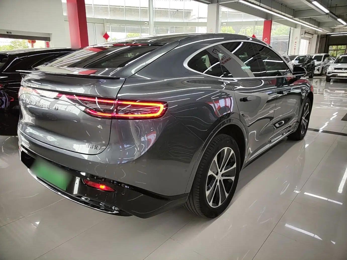 Hima Luxeed R7 2024 All-Electric 802 km Max — миниатюра 6