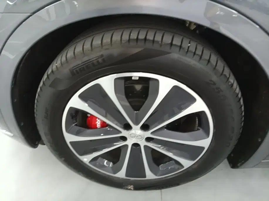 Hima Luxeed R7 2026 Model Range-Extending Ultra — миниатюра 10
