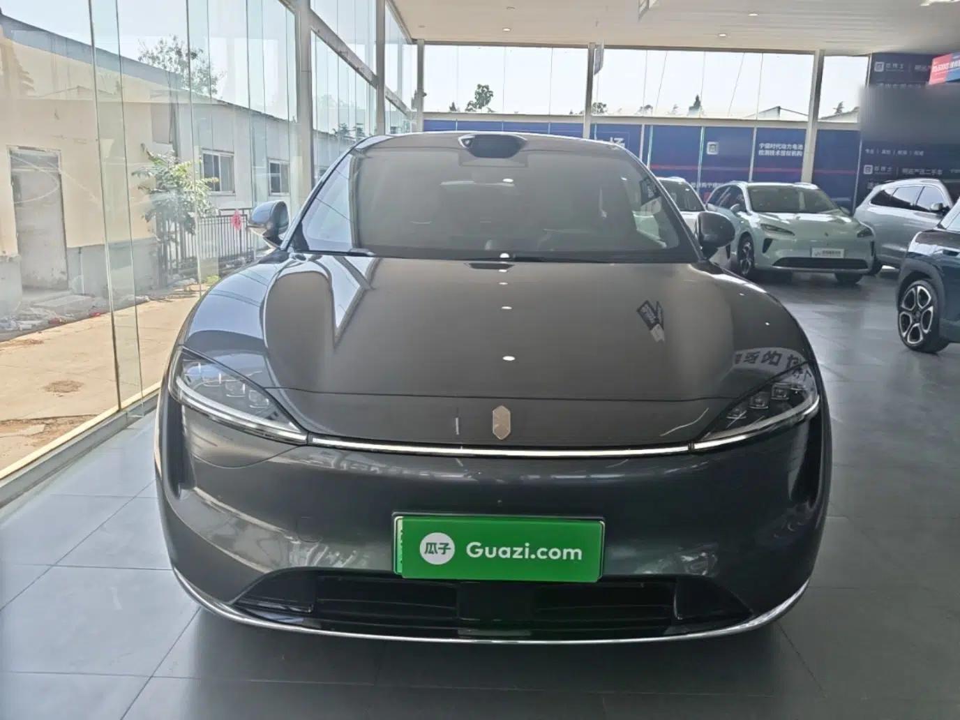 Hima Luxeed R7 2025 Range-Extended Version 251 km Max — миниатюра 2