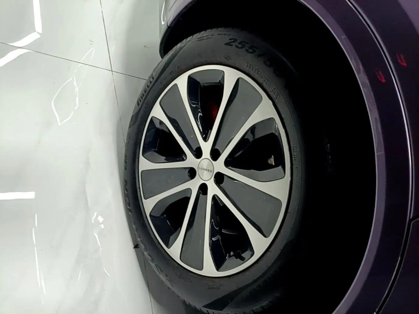 Hima Luxeed R7 2024 All-Electric 736 km Ultra — миниатюра 11