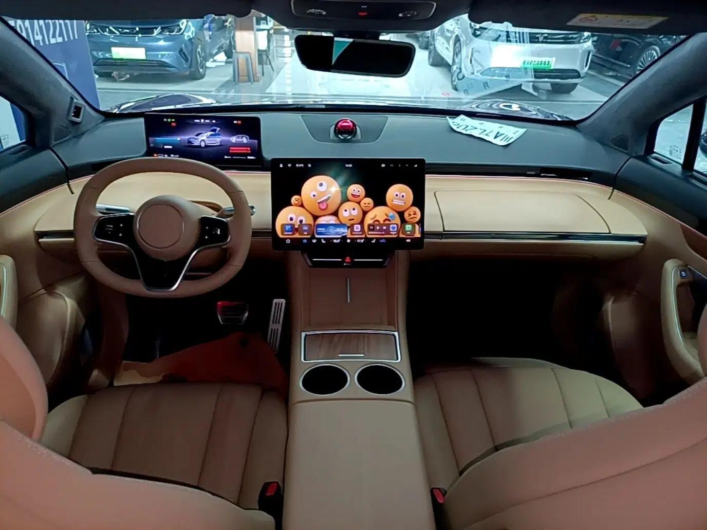Hima Luxeed R7 2024 All-Electric 736 km Ultra — миниатюра 12