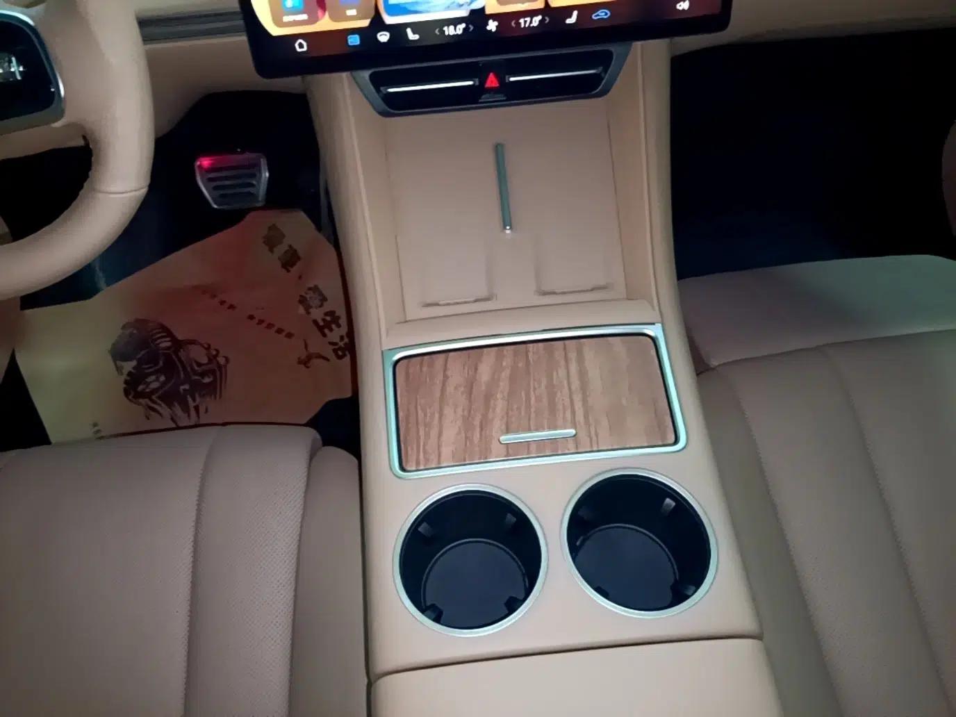 Hima Luxeed R7 2024 All-Electric 736 km Ultra — миниатюра 16