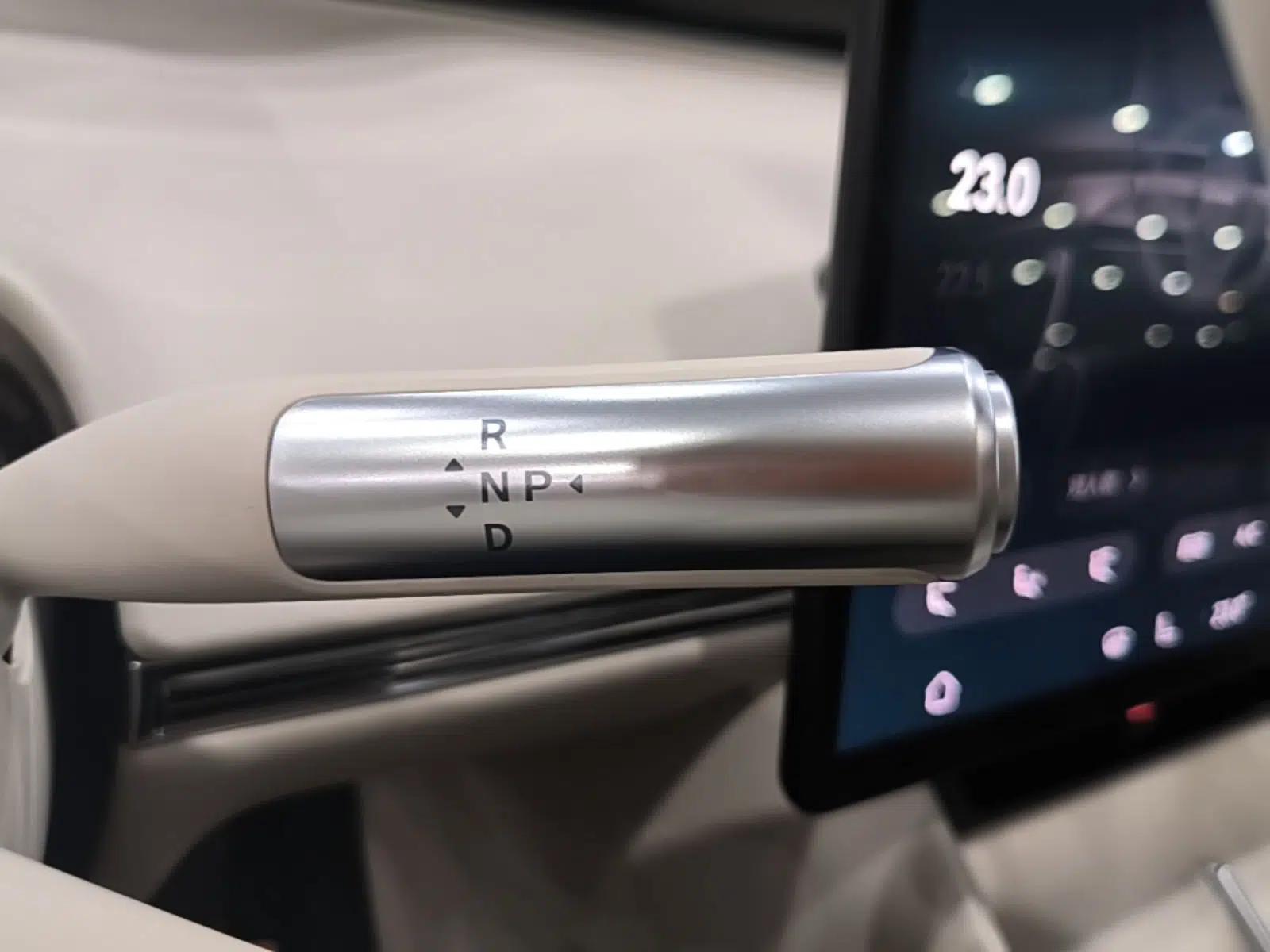 Hima Luxeed R7 2025 Range-Extended Version 251 km Max — миниатюра 16