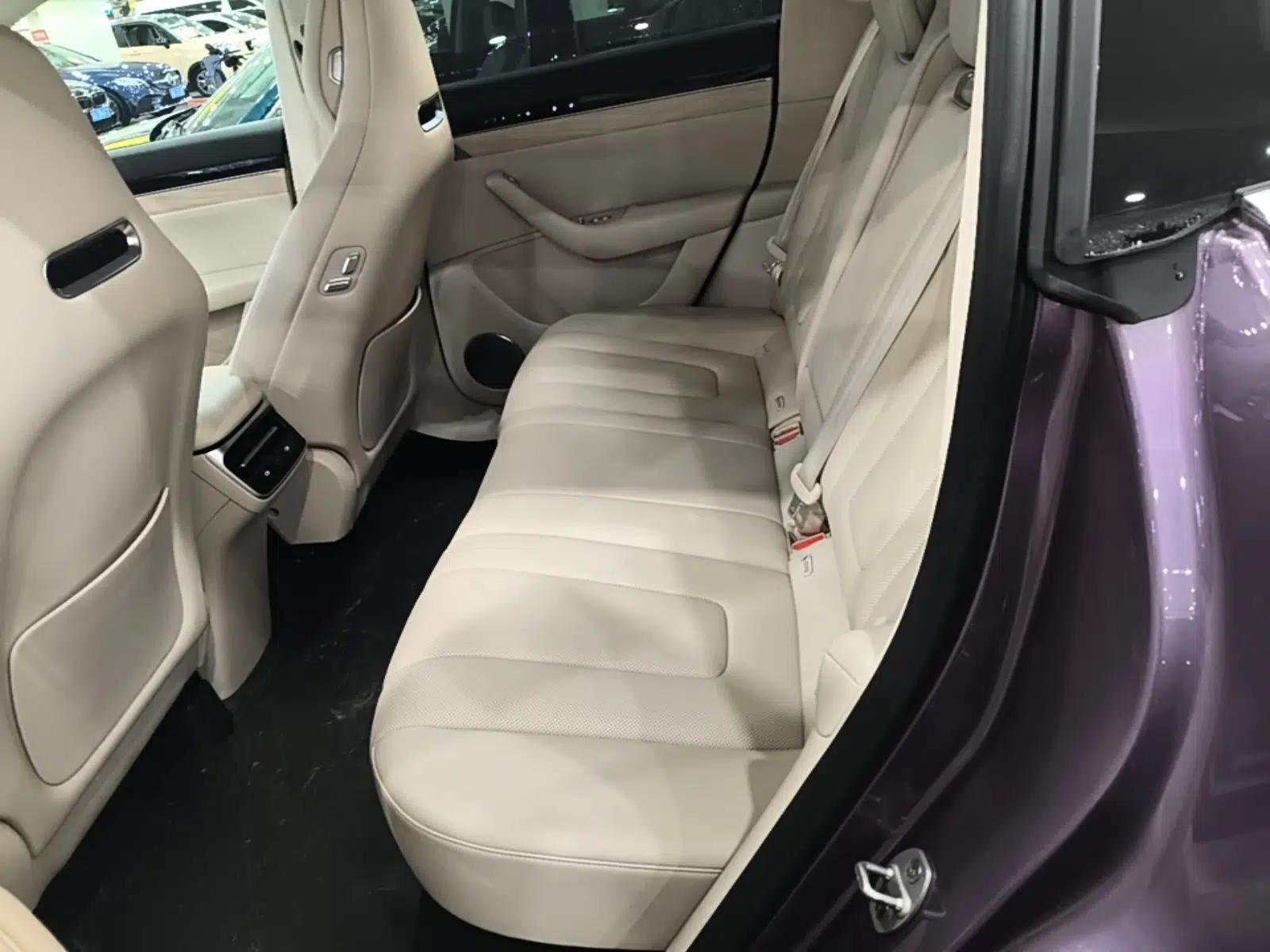 Hima Luxeed R7 2025 Range-Extended Version 251 km Max — миниатюра 20