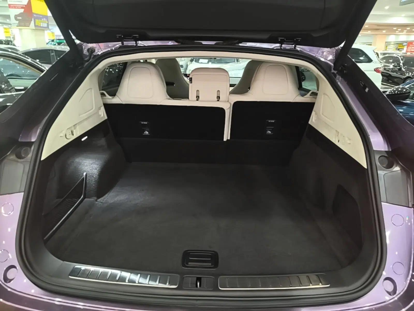 Hima Luxeed R7 2025 Range-Extended Version 251 km Max — миниатюра 22