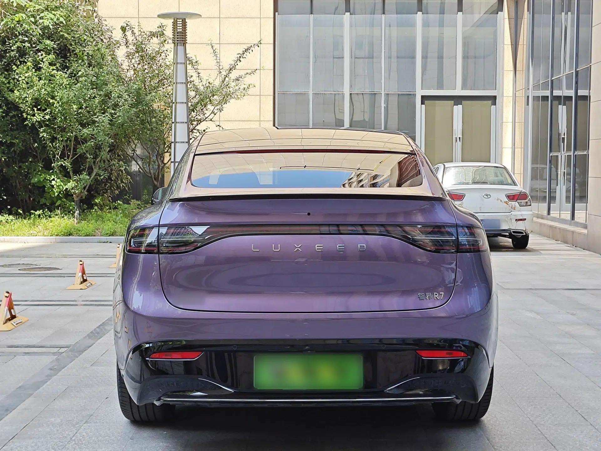 Hima Luxeed R7 2025 Range-Extended Version 251 km Max — миниатюра 9