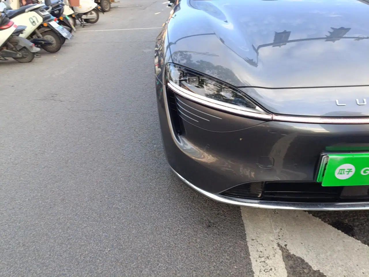 Hima Luxeed R7 2025 Extended-Range 331km Ultra — миниатюра 7