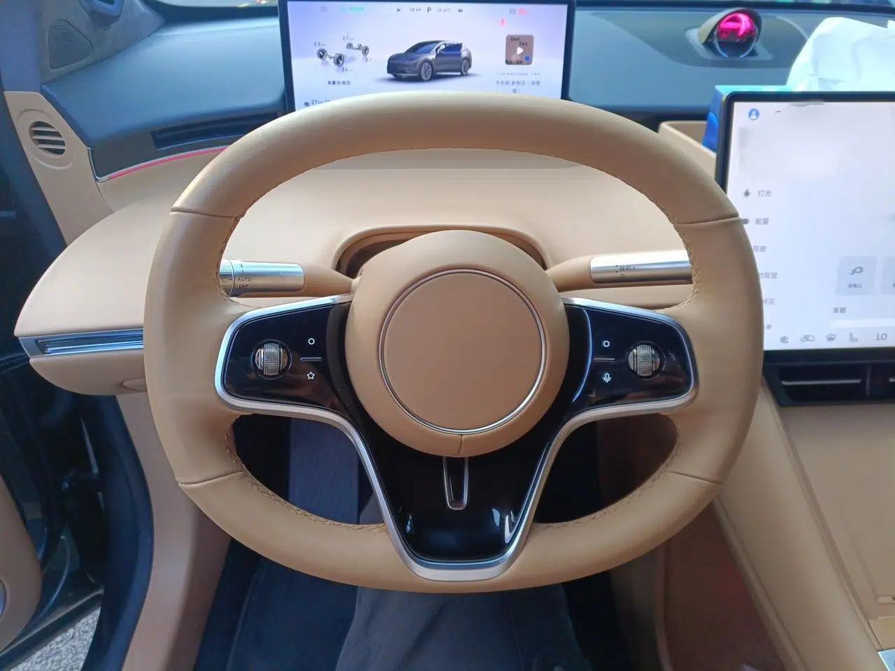 Hima Luxeed R7 2025 Extended-Range 331km Ultra — миниатюра 10