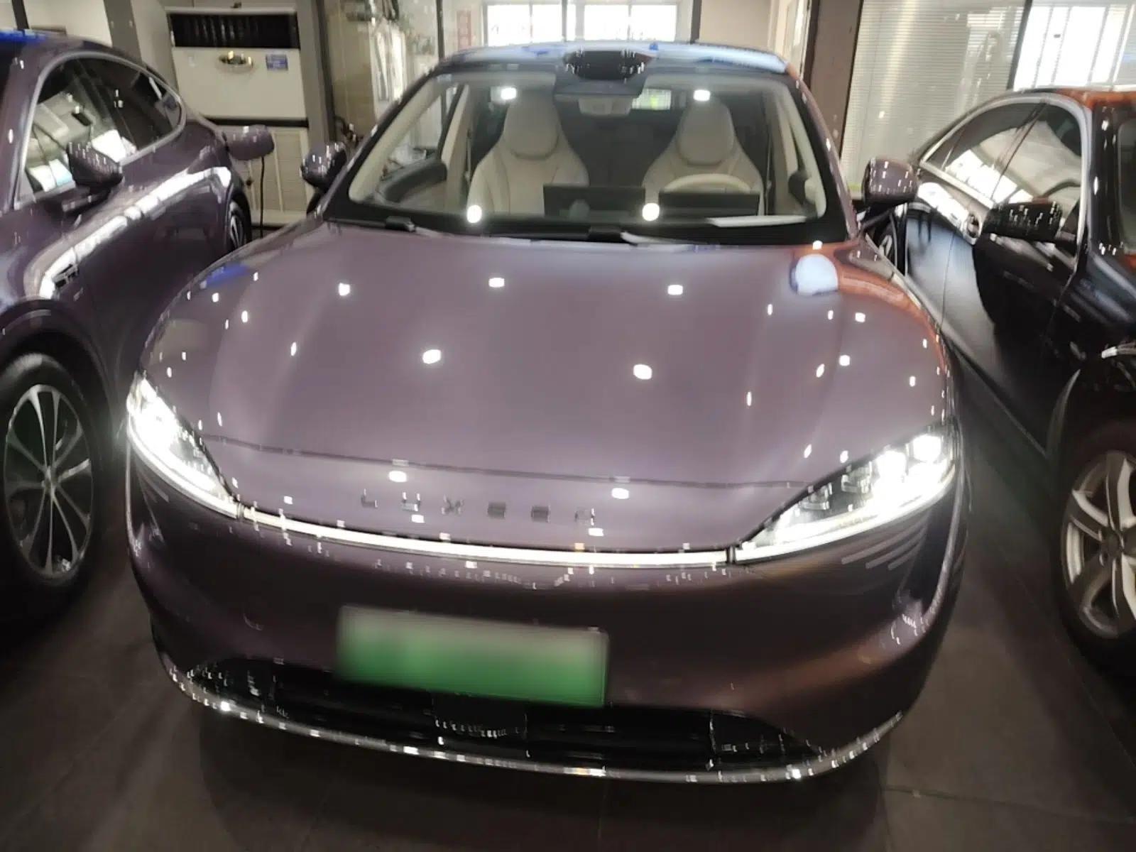 Hima Luxeed R7 2025 Range-Extended Version 251 km Max — миниатюра 2