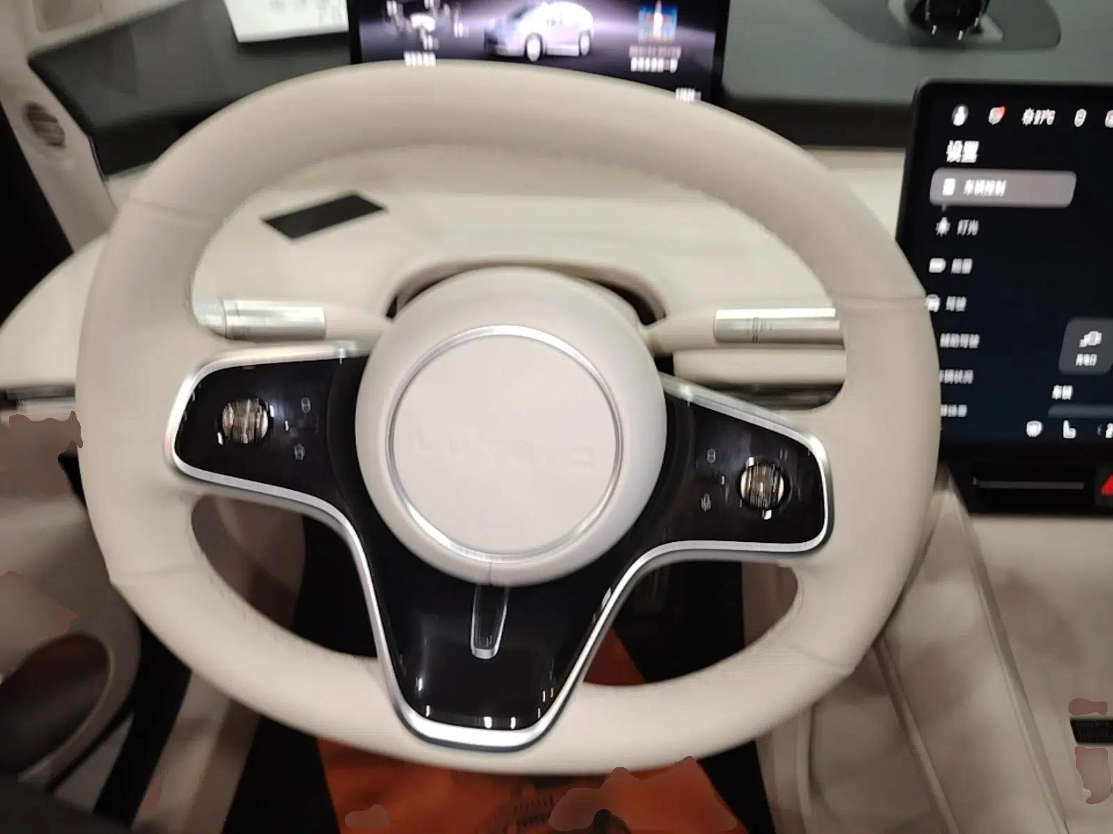 Hima Luxeed R7 2025 Range-Extended Version 251 km Max — миниатюра 18