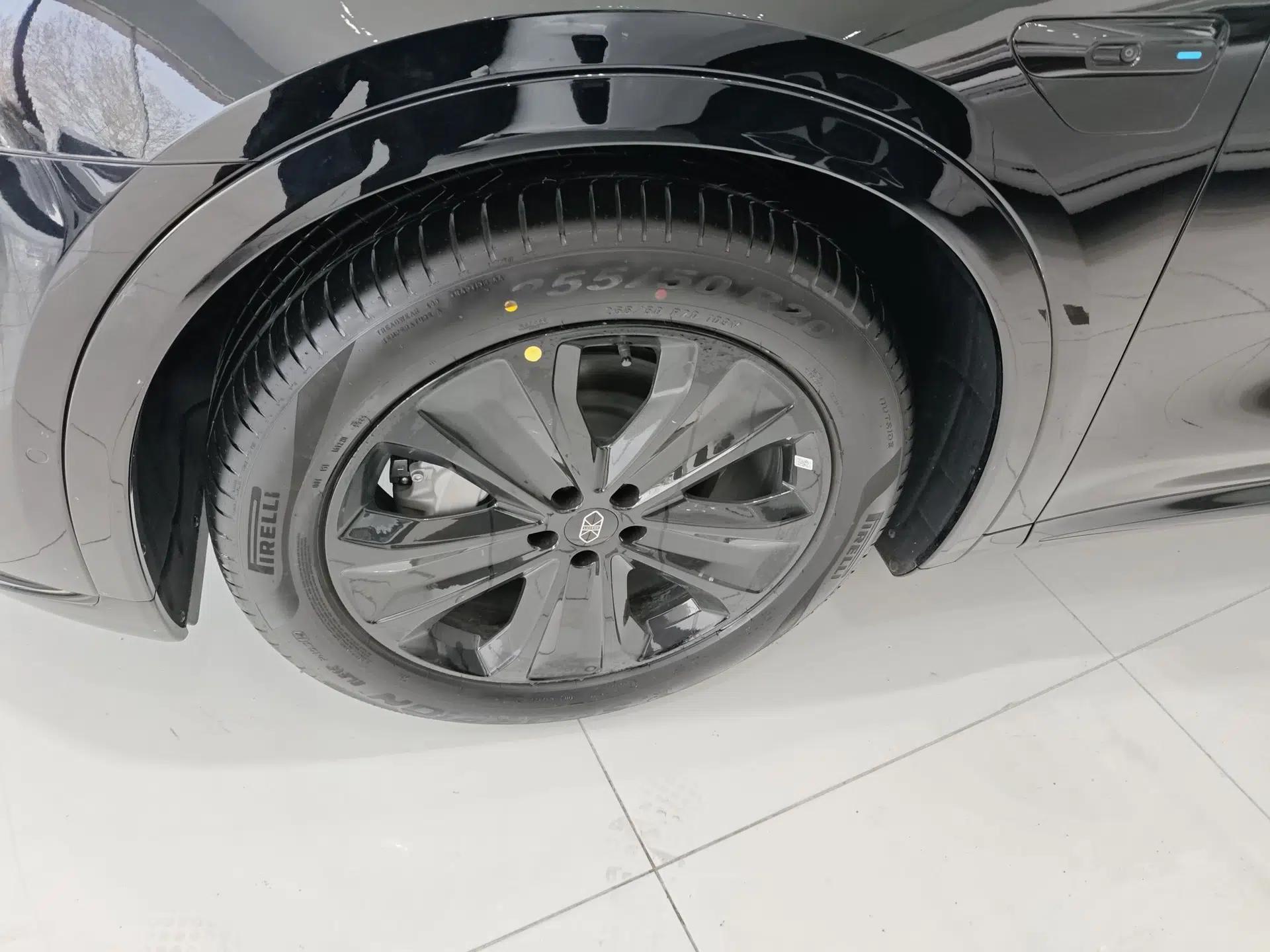 Hima Luxeed R7 2026 Model Range-Extending Max — миниатюра 10