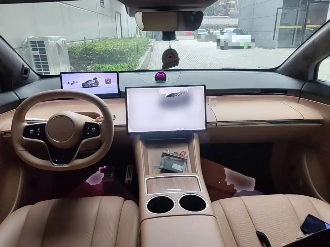 Hima Luxeed R7 2025 Extended-Range 331km Ultra — миниатюра 12