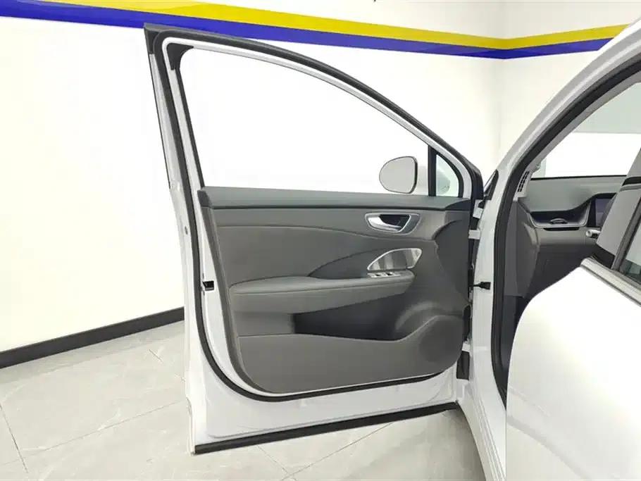 Shangjie H5 2025 Pure Electric Max Long Range — миниатюра 7