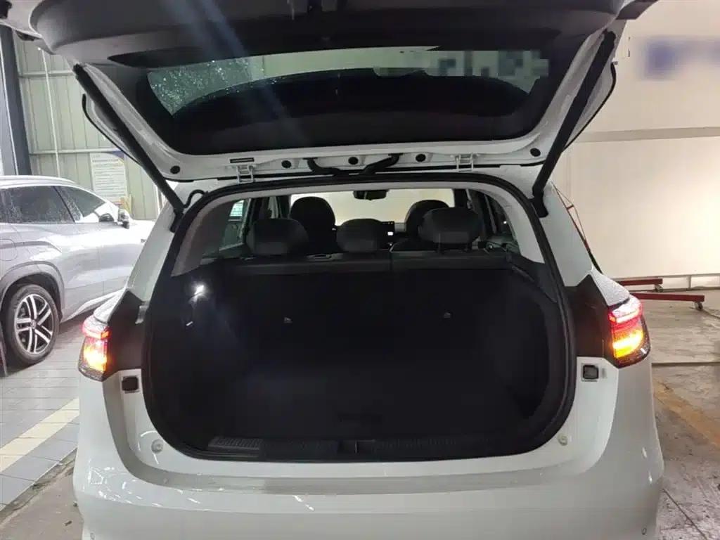 Shangjie H5 2025 Pure Electric Max Long Range — миниатюра 19