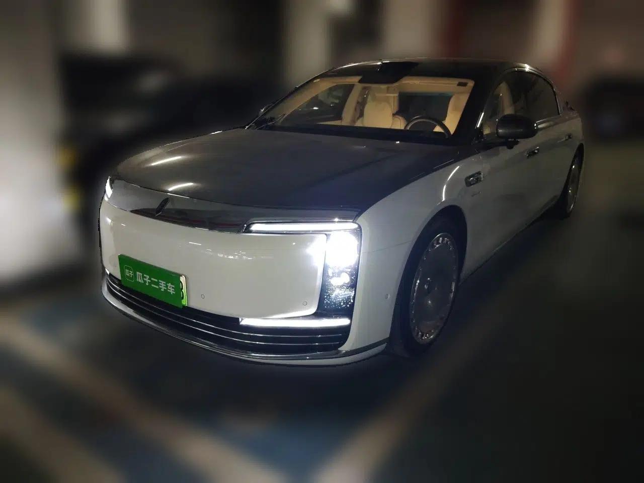 Hima S800 2025 Model, Range-Extended Starlight Executive Edition, 4 Seats — миниатюра 1