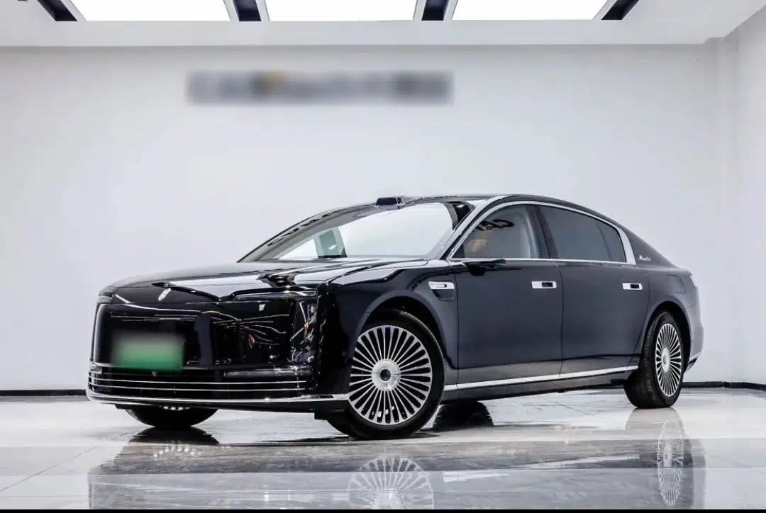 Hima S800 2025 Model, Range-Extended Starlight Executive Edition, 4 Seats — миниатюра 1