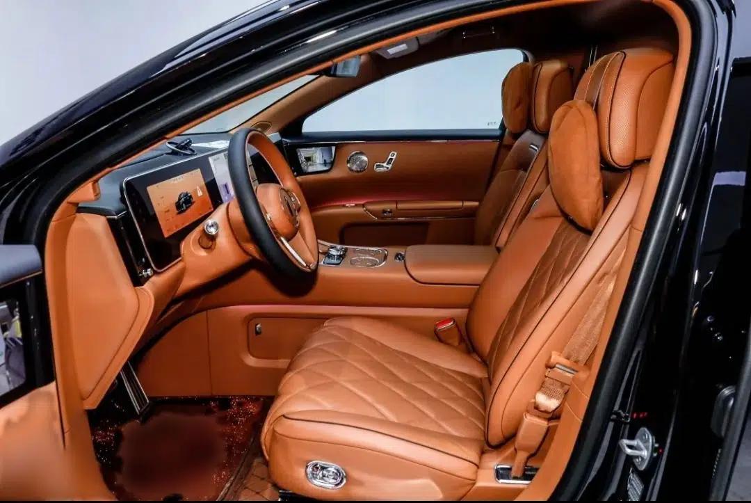 Hima S800 2025 Model, Range-Extended Starlight Executive Edition, 4 Seats — миниатюра 9