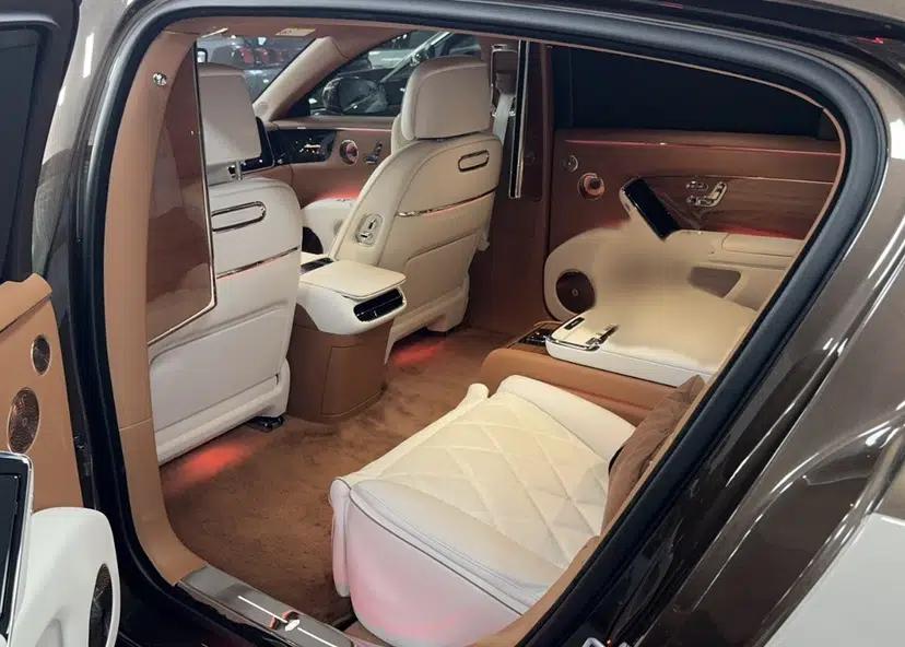 Hima S800 2025 Model, Range-Extended Starlight Executive Edition, 4 Seats — миниатюра 8