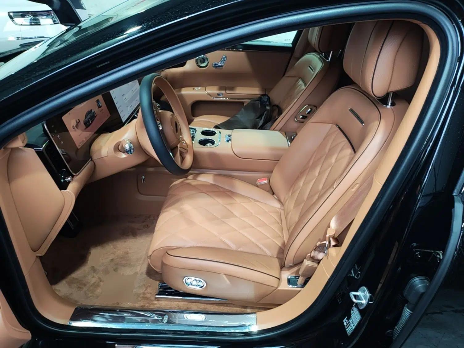 Hima S800 2025 Model, Range-Extended Starlight Executive Edition, 4 Seats — миниатюра 22