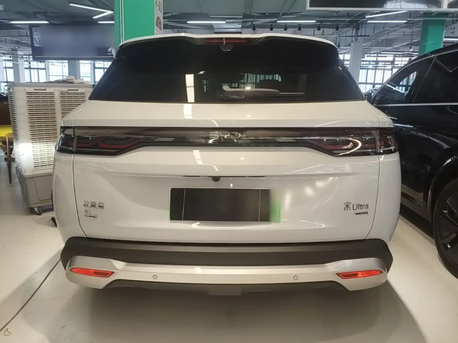 BYD Song Ultra EV 2026 Model 710KM Excellence Version — миниатюра 5
