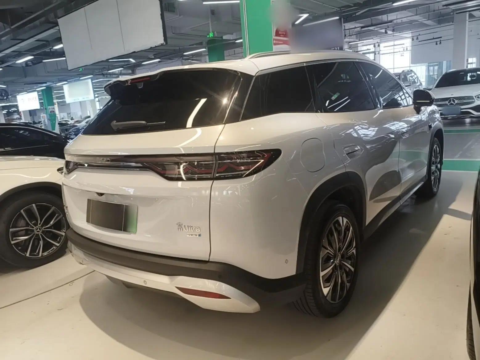 BYD Song Ultra EV 2026 Model 710KM Excellence Version — миниатюра 6