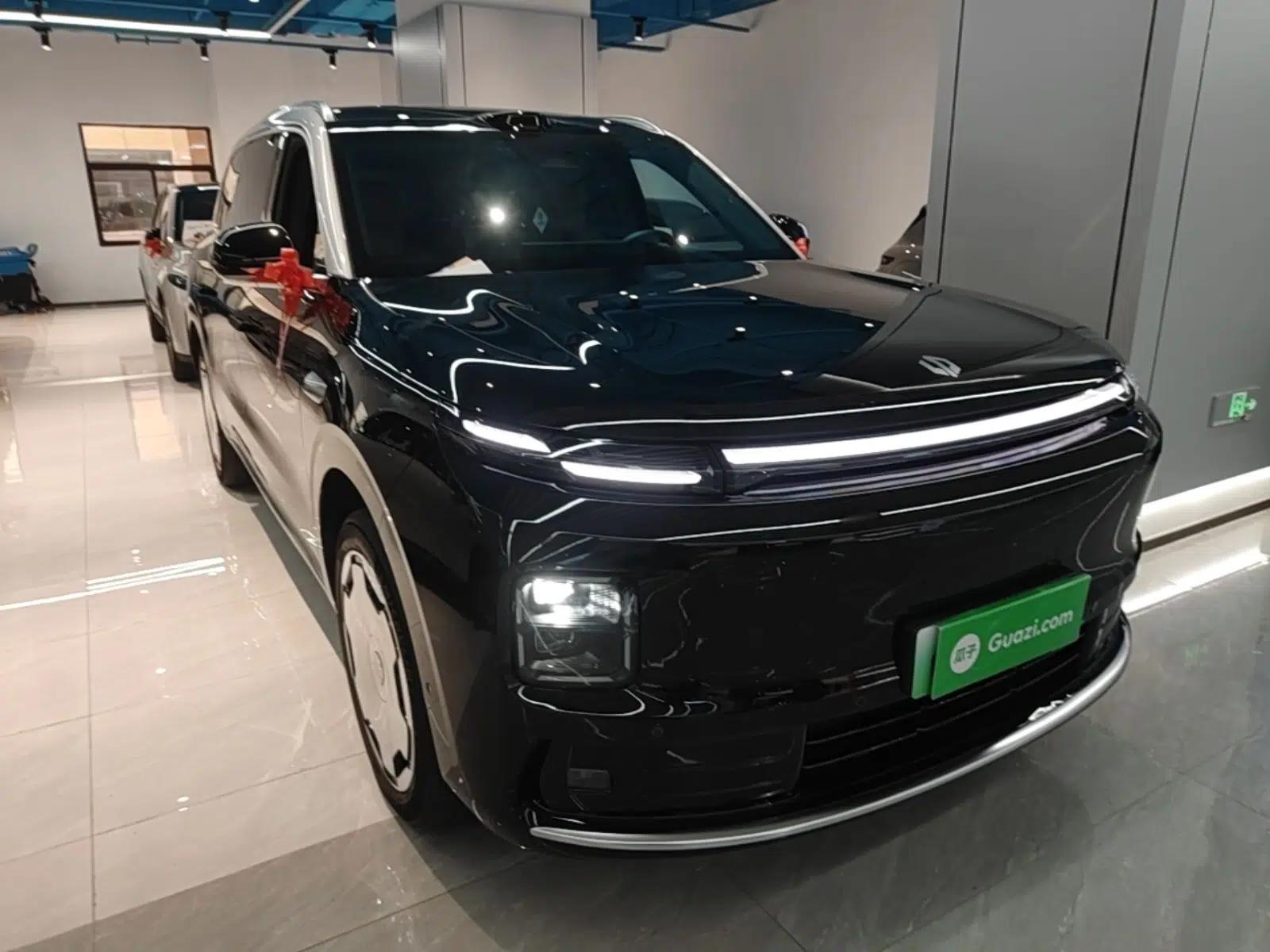 Leapmotor D19 2026 Range-Extended 500 Smart Luxury Edition Seven-Seat — миниатюра 3