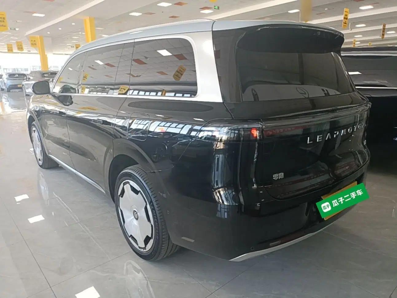Leapmotor D19 2026 Pure Electric 720 Smart Luxury Edition Six-Seat — миниатюра 4