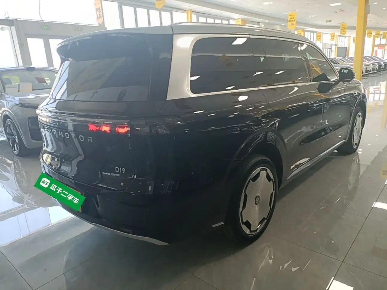 Leapmotor D19 2026 Pure Electric 720 Smart Luxury Edition Six-Seat — миниатюра 6