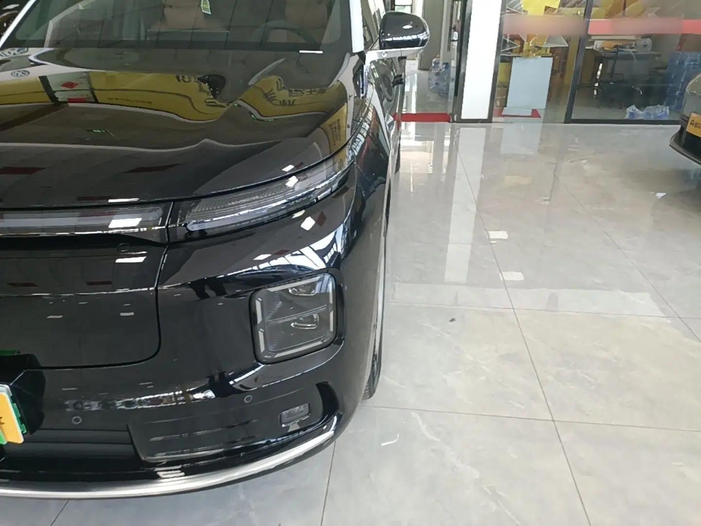 Leapmotor D19 2026 Pure Electric 720 Smart Luxury Edition Six-Seat — миниатюра 8